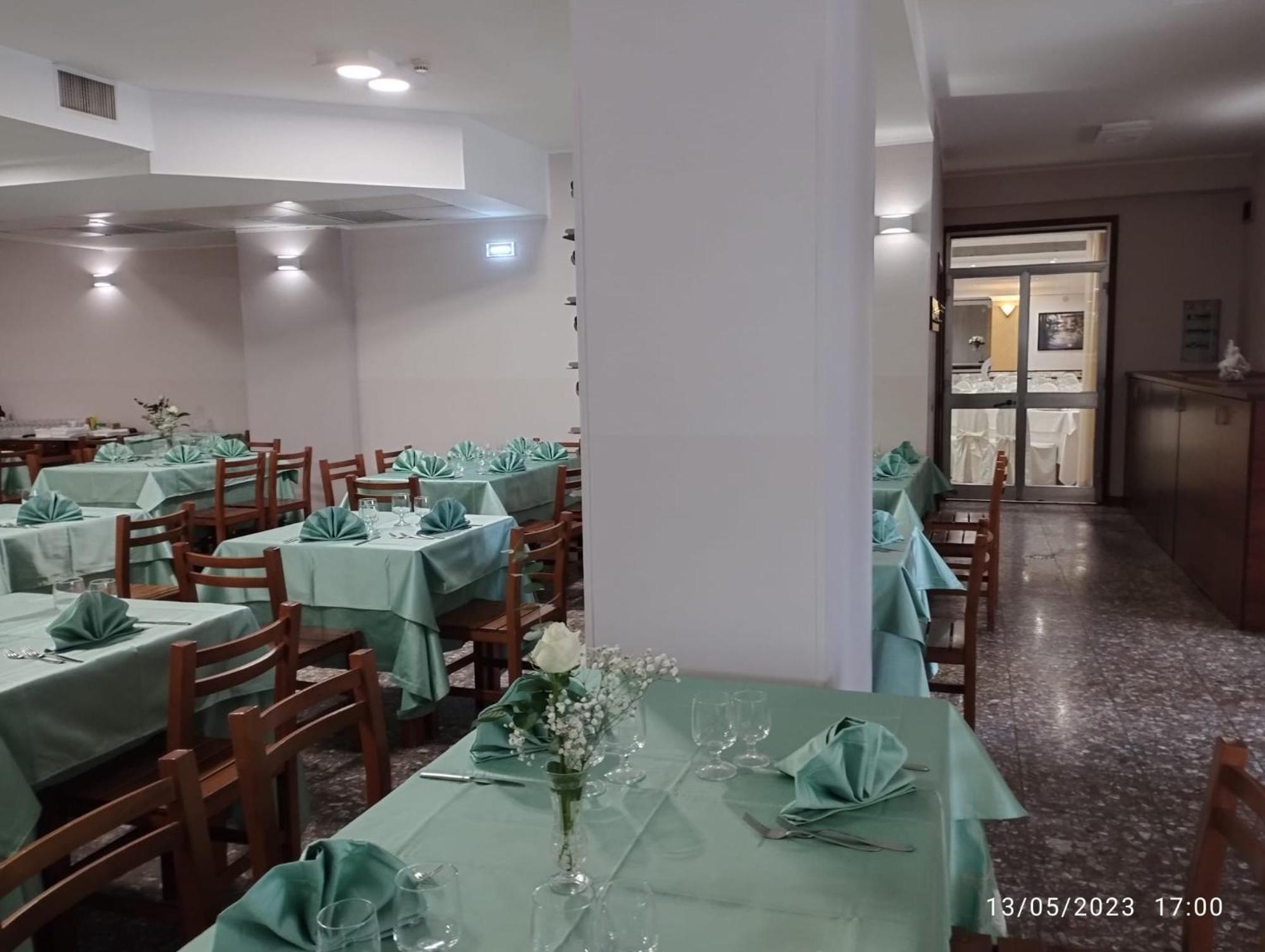Hotel Ristorante San Giovanni Falerna Exterior foto